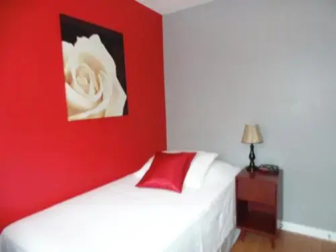 Gordon's Guest House