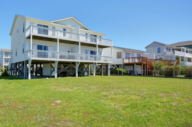 Sea Daze West Duplex - 3 Br Home