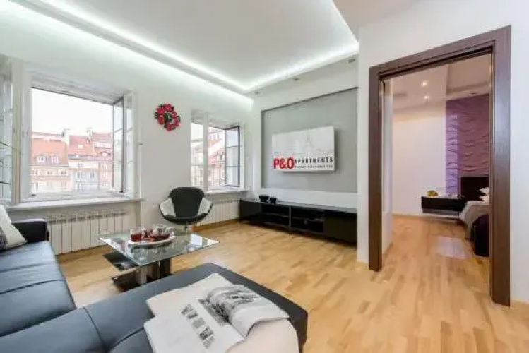 P And O Apartments Market Square