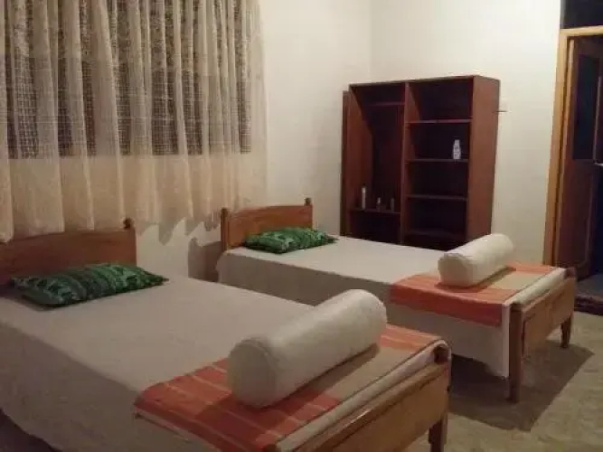 Pathum Guest House