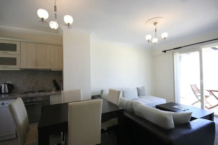 Important Group Royal Heights Residence