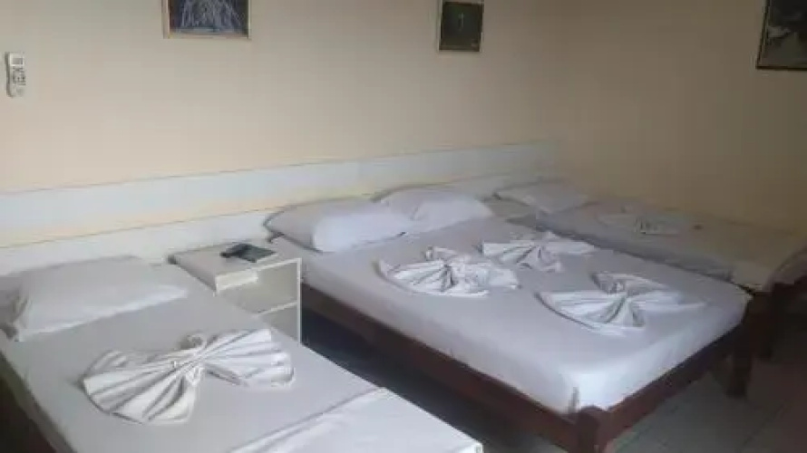 City Hotel