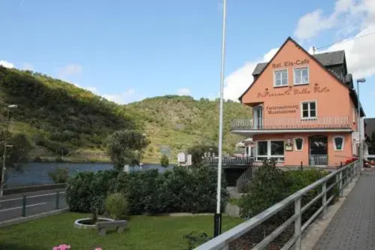 Ferienwohnungen Moselstausee