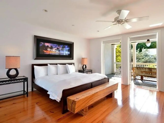 Duval Penthouse