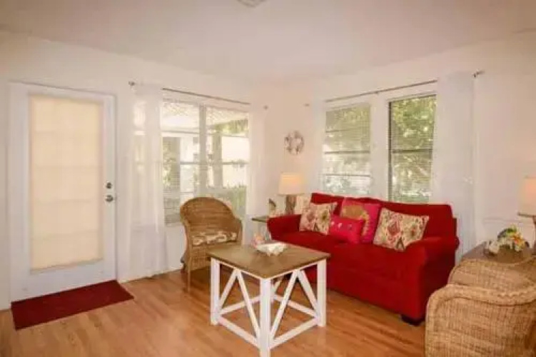 Four Beach Lovers All Units by RedAwning
