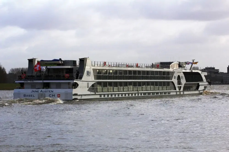 Baxter Hoare Hotelship - Adults only