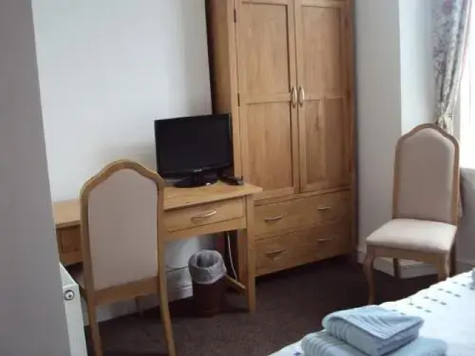 Mountbatten Hotel