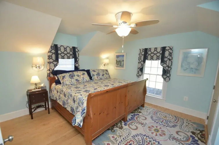 Greenfield Inn Bed and Breakfast LLC