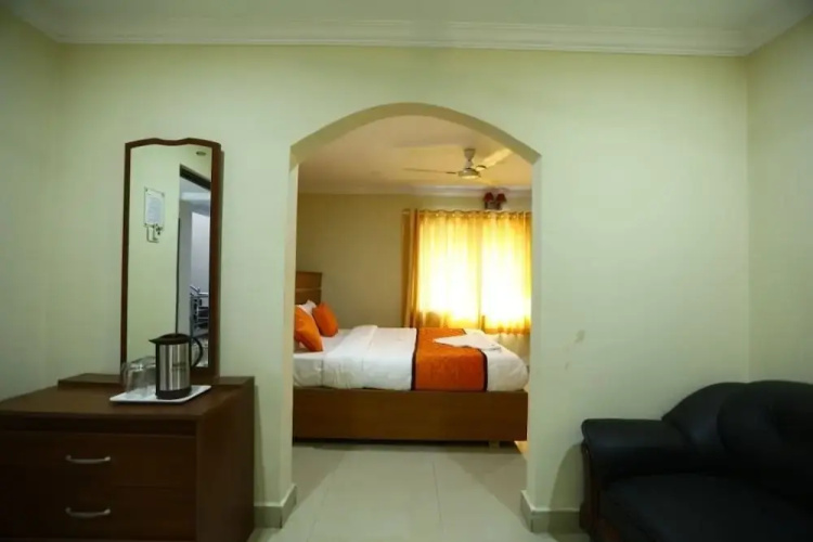 The Sholling Residency