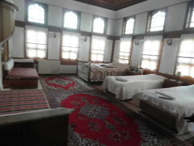 Asmazlar Bağ Evi