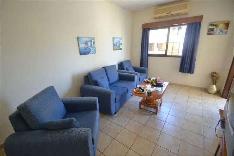 Daphne Apartment