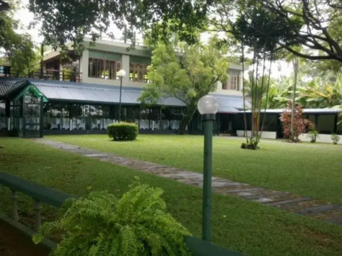 Randiya Hotel