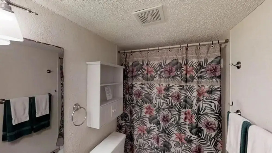 Oceans 136 - 3 Br Condo