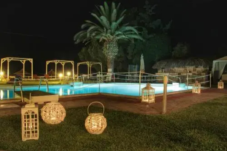 Socrates Plaza Hotel