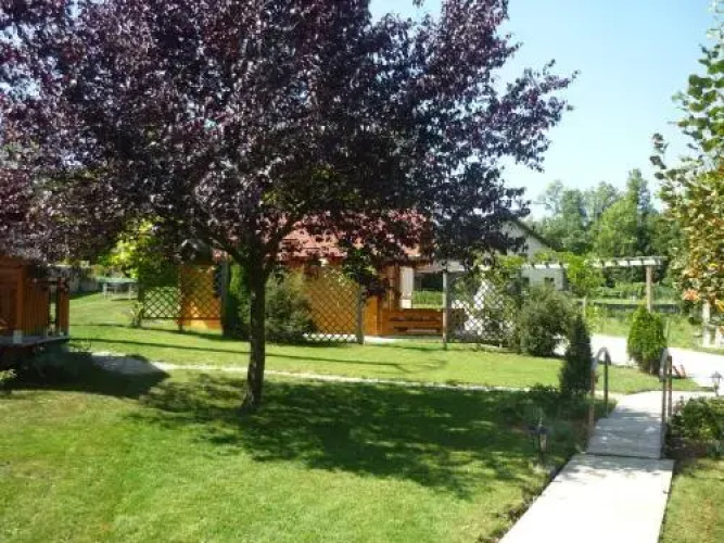 Les Chalets de Pertuis