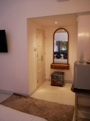 7 Rooms Hotel