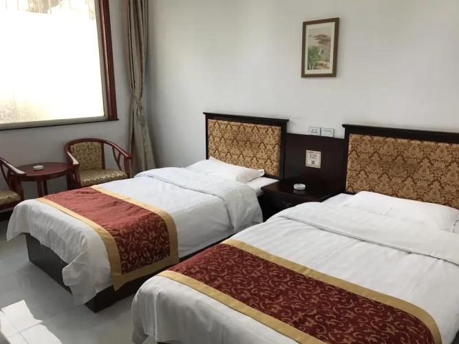 Wutaishan Holiday Inn