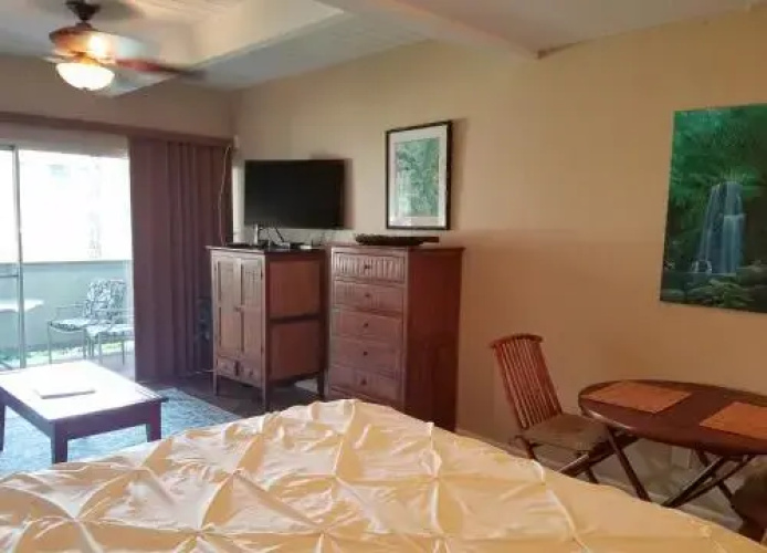 Kihei Bay Surf #119 - Studio Br Condo