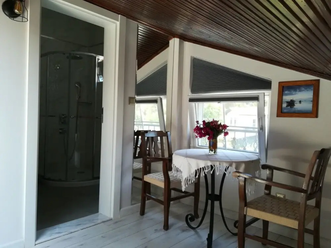 Nar Suites