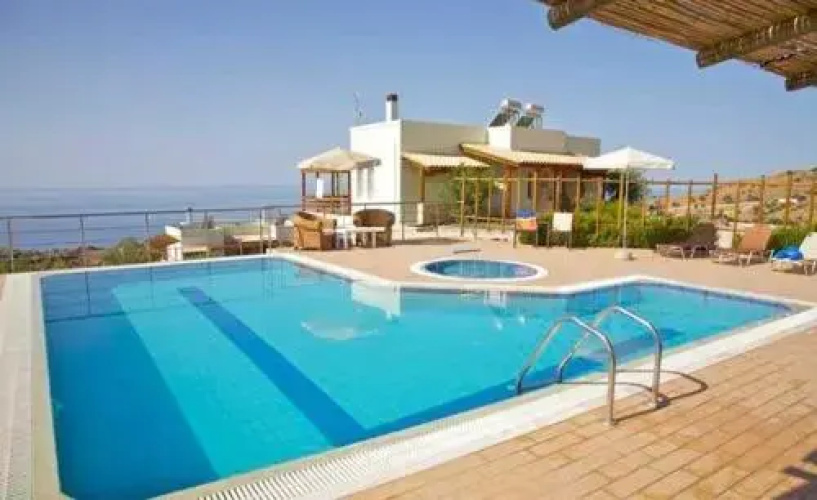 Alexena Apartments