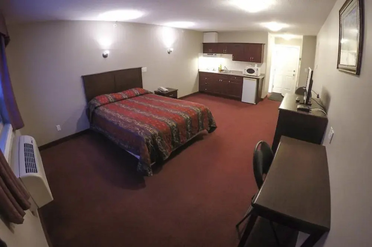 Westwood Inn