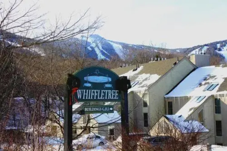 Whiffletree Condo Unit E4 by RedAwning