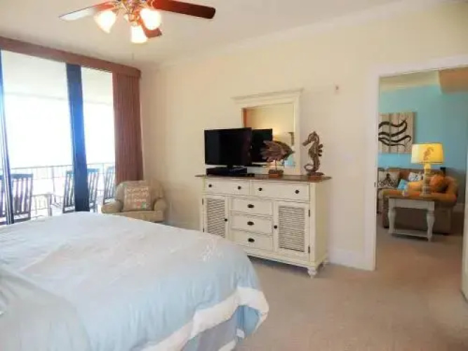 706 Holiday Isle 706 by RedAwning