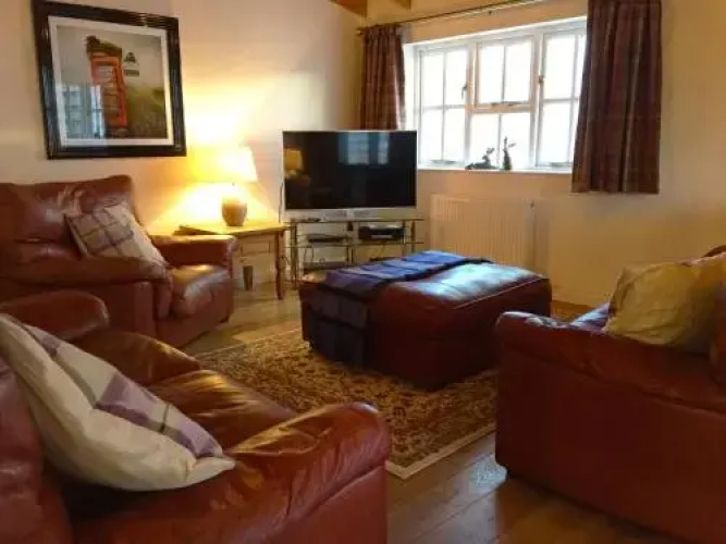 Hillview Cottage