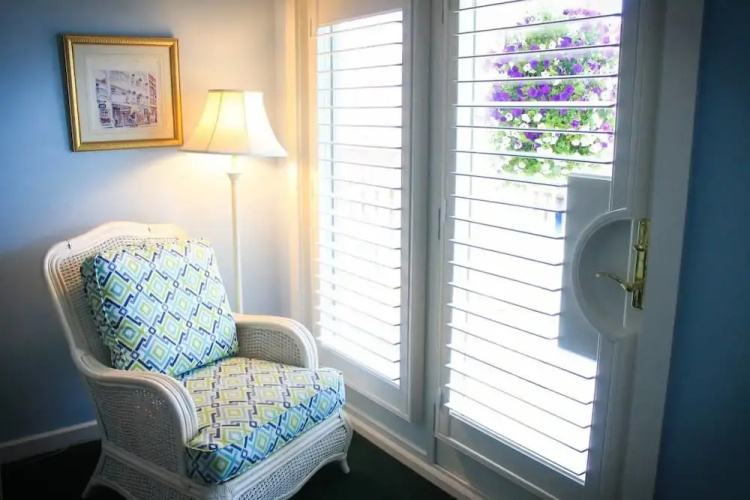 Lilac Tree Suites