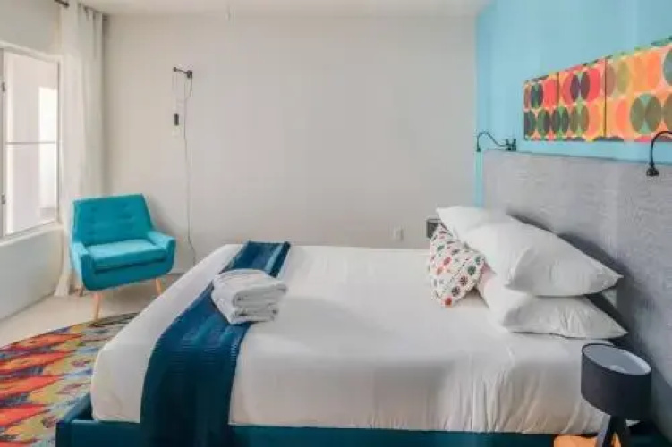 Bright 2BR Apt South Tempe byWanderJaunt