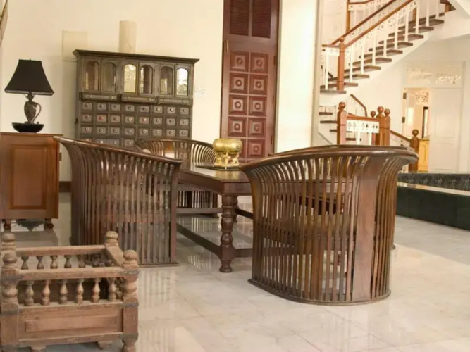Mount Lavinia House