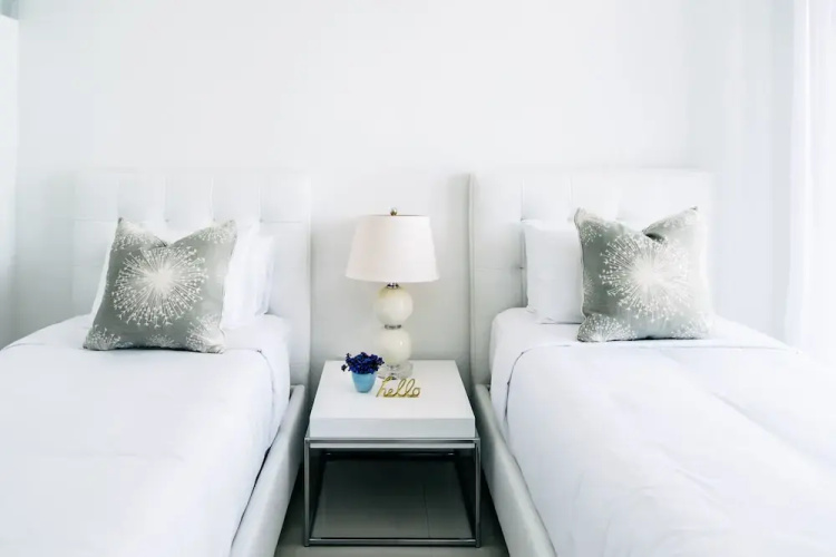 Oceanfront Brickell Suites by Sonder