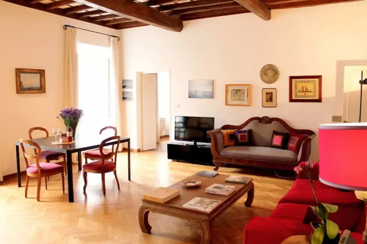 Via Giulia Art & Charm Home