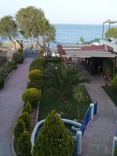Karfas Bay View Studios