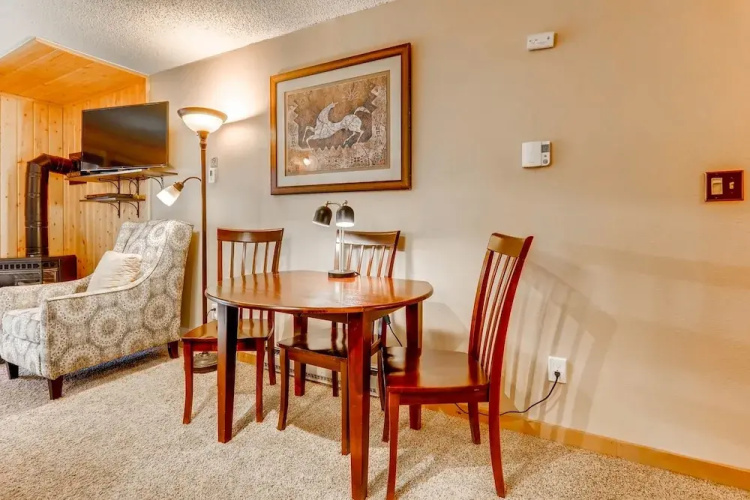 Key Condo 2939 - 1 Br Condo
