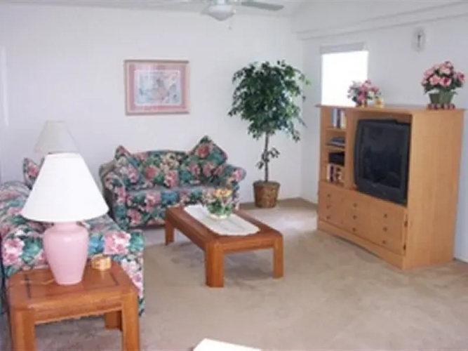 Hampton Lakes Villa 600 Mcfee Drive