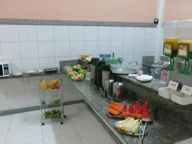 City Hotel