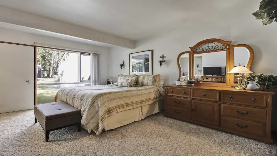Meadow House 22