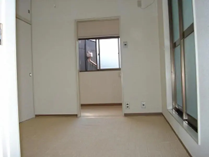 Nakazaki-cho House