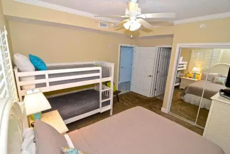 Sanibel 702