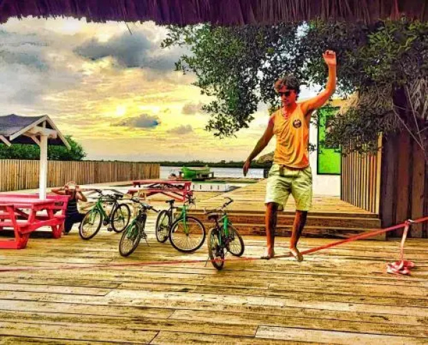 The Venue - Utila