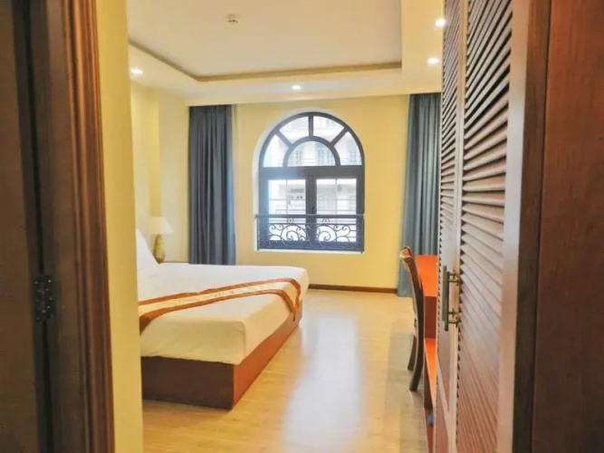 Spring Hotel