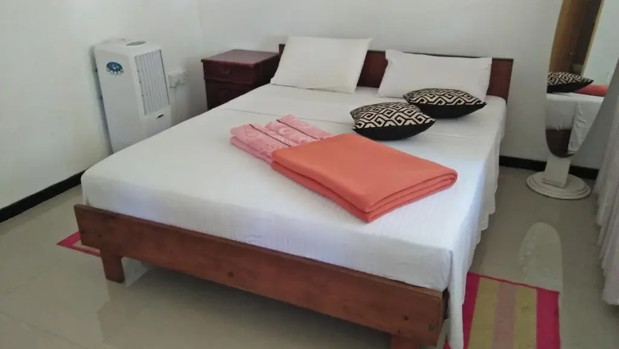 59B Rest Inn Ella