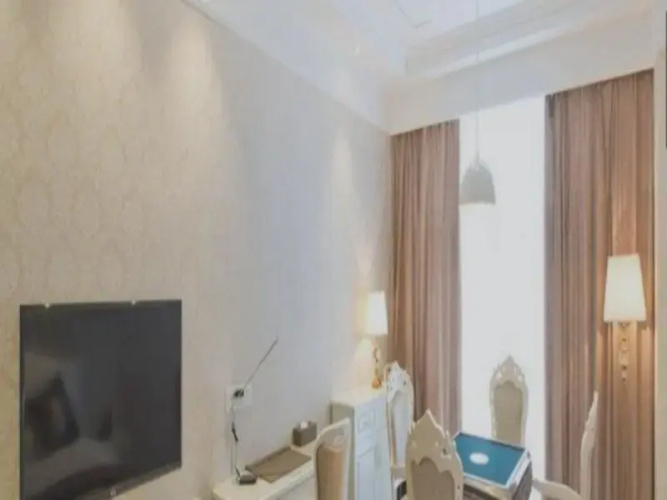 Changshu Please Hotel