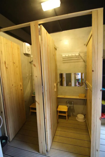 Pin Guesthouse
