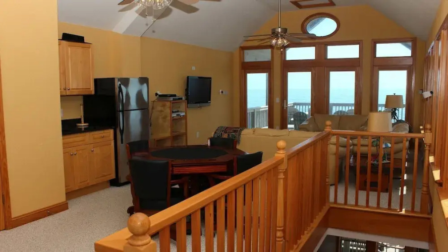 Old Glory - 8 Br Home
