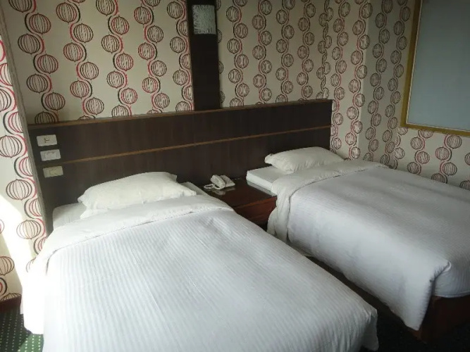 Bazhong Sentosa Hotel