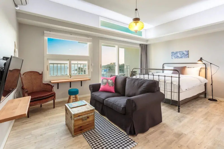 Room at 155