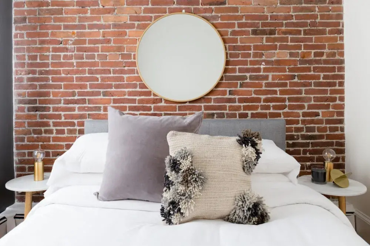 Contemporary South End Suites by Sonder