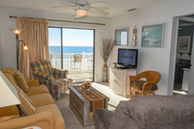 Rain Tree Villas C3 - 2 Br Condo